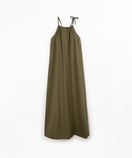 Robe longue � bretelles