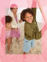 Denim shorts with adjustable waistband