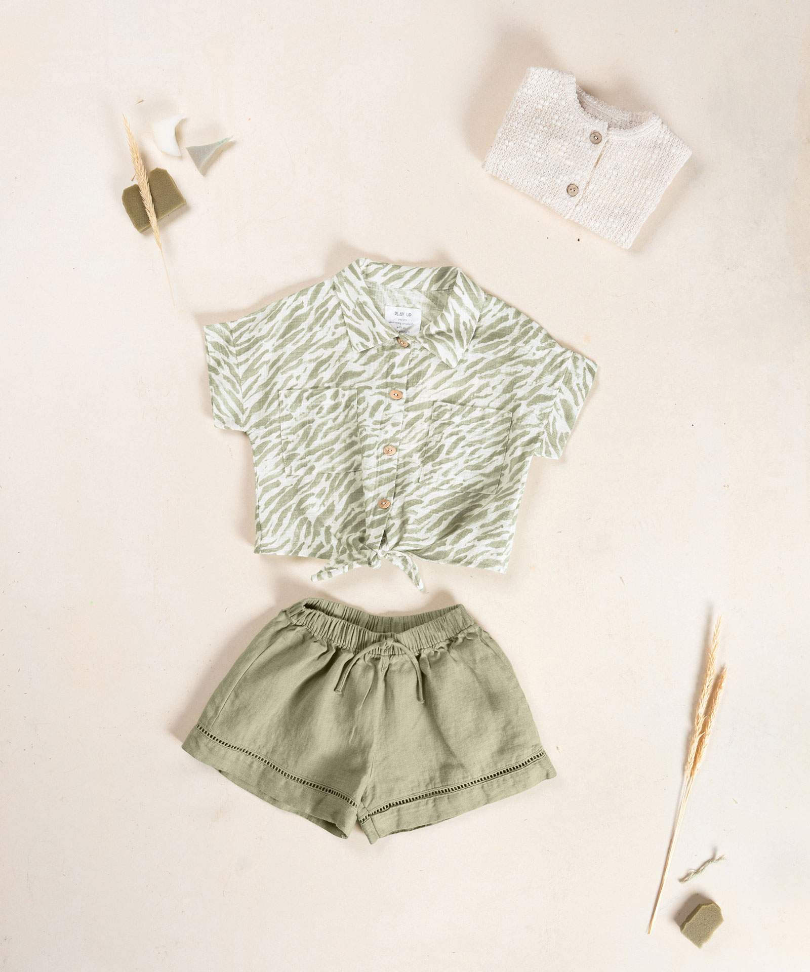 PRINTED WOVEN SHIRT