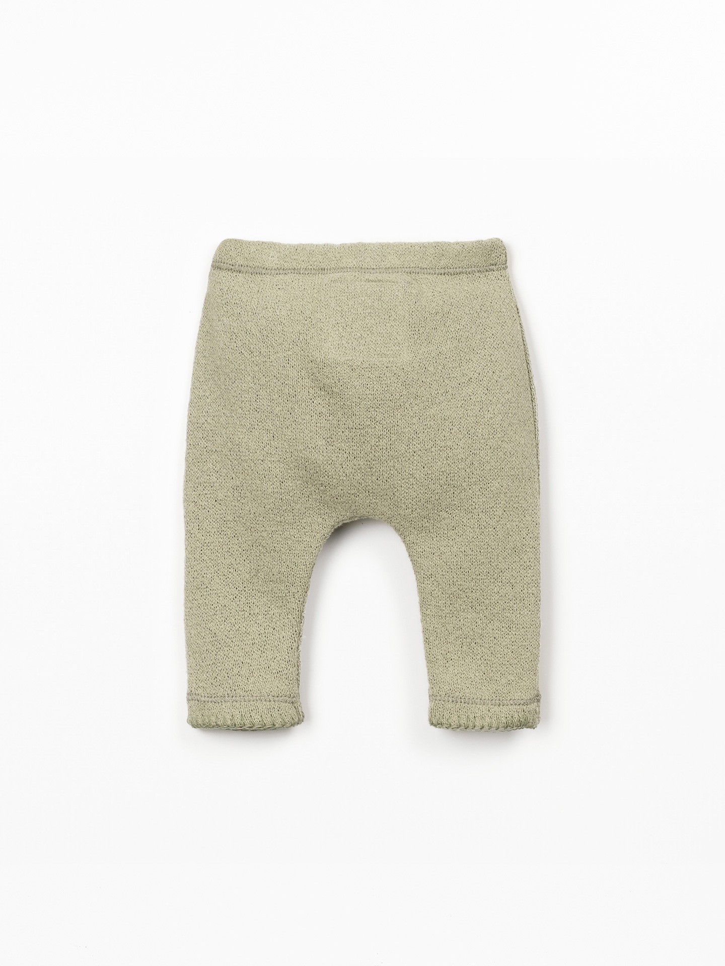 Leggings with recycled fibers