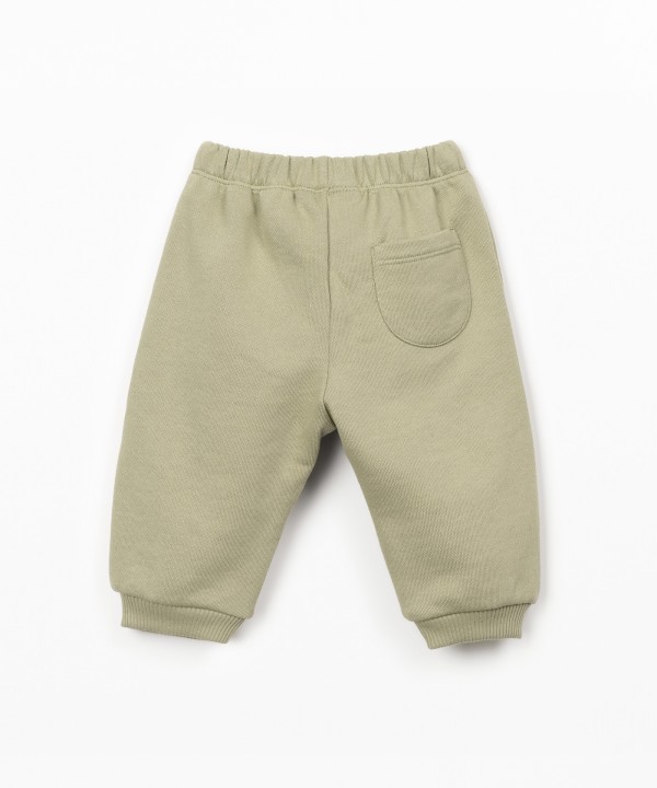 Pantaloni con cordino decorativo