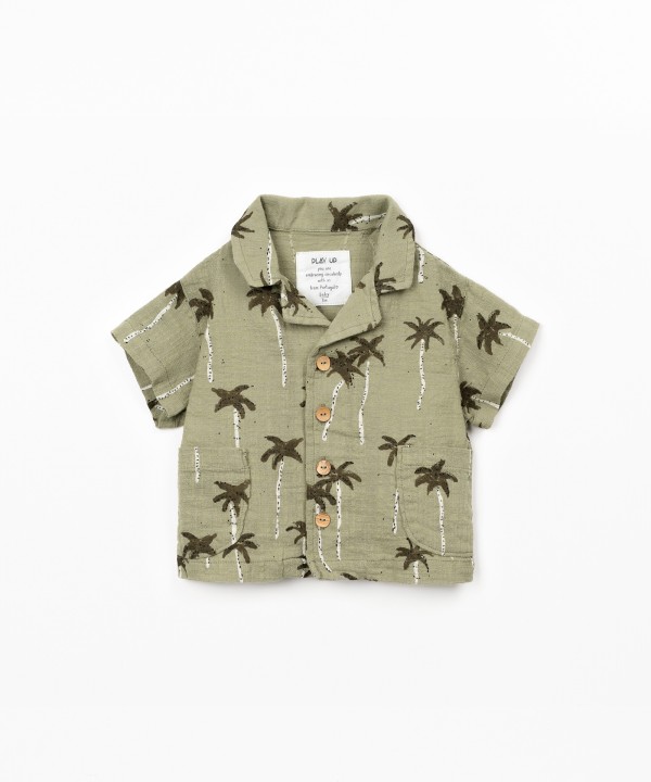 Camisa de algod�n org�nico con estampado de palmeras