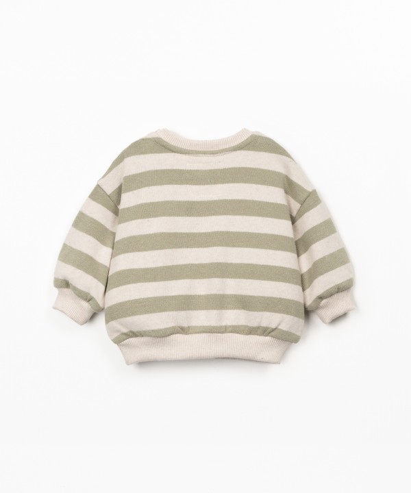 Sweater in a blend of natural and recycled fibers