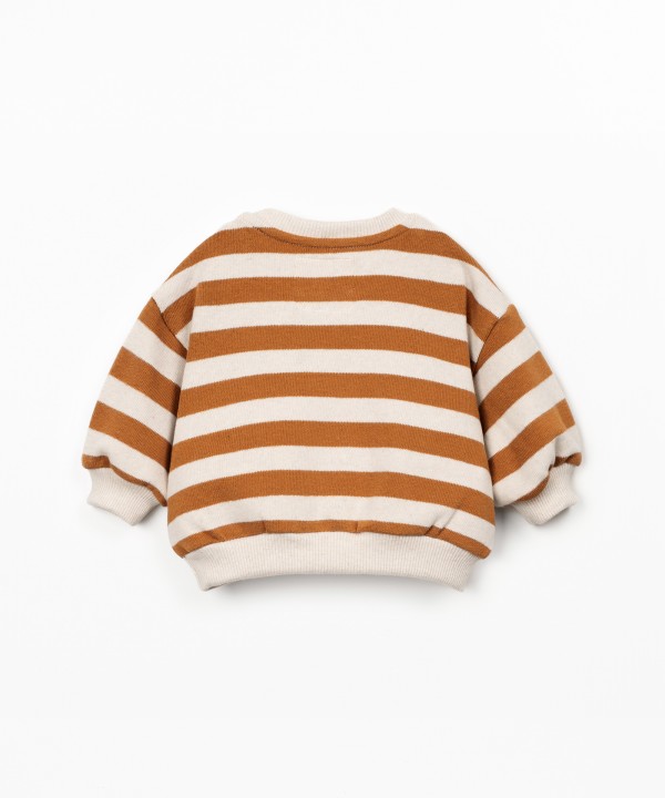 Sweater in a blend of natural and recycled fibers
