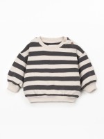 Jumper in a mixture of natural and recycled fibres Jumper in a mixture of natural and recycled fibres