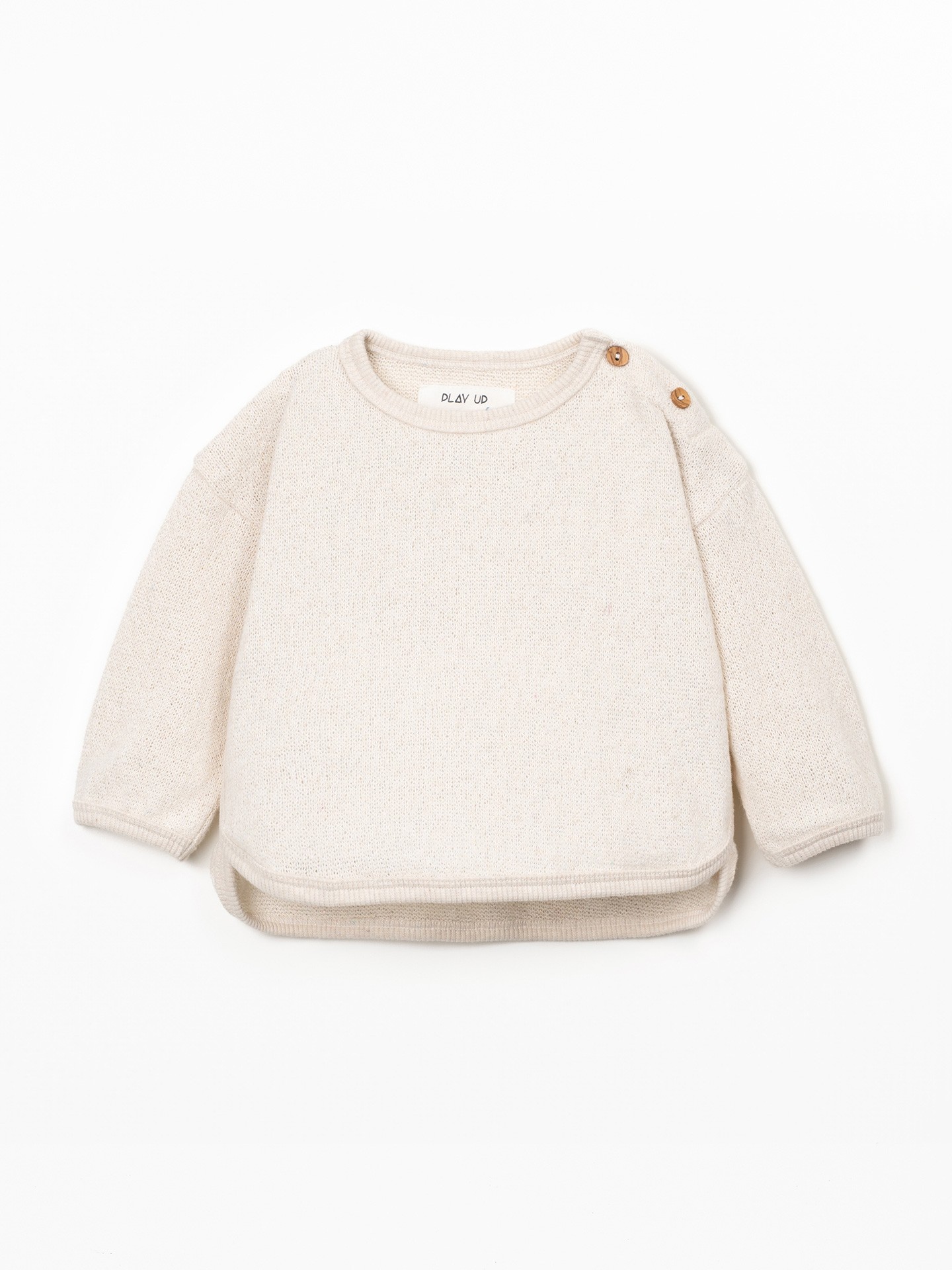 Knit jumper with recycled fibres