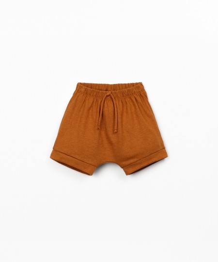 Knit shorts in organic cotton and linen