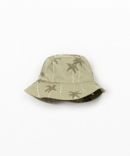 Sombrero con estampado de palmeras