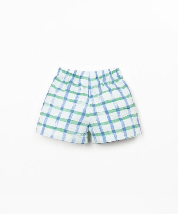 Short à motif à carreaux