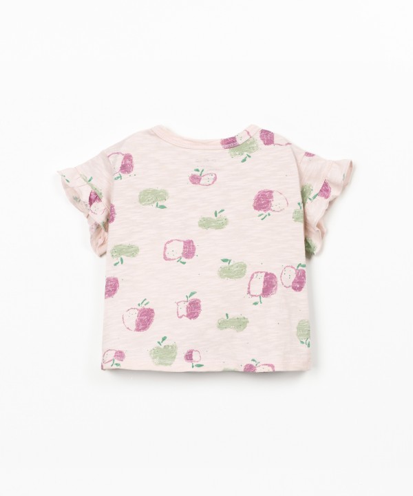 T-shirt con inserto con volant sulla manica