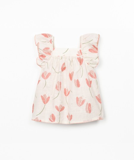 Vestido de tela con estampado de tulipanes