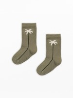 Calcetines de algod�n org�nico con estampado de palmeras.