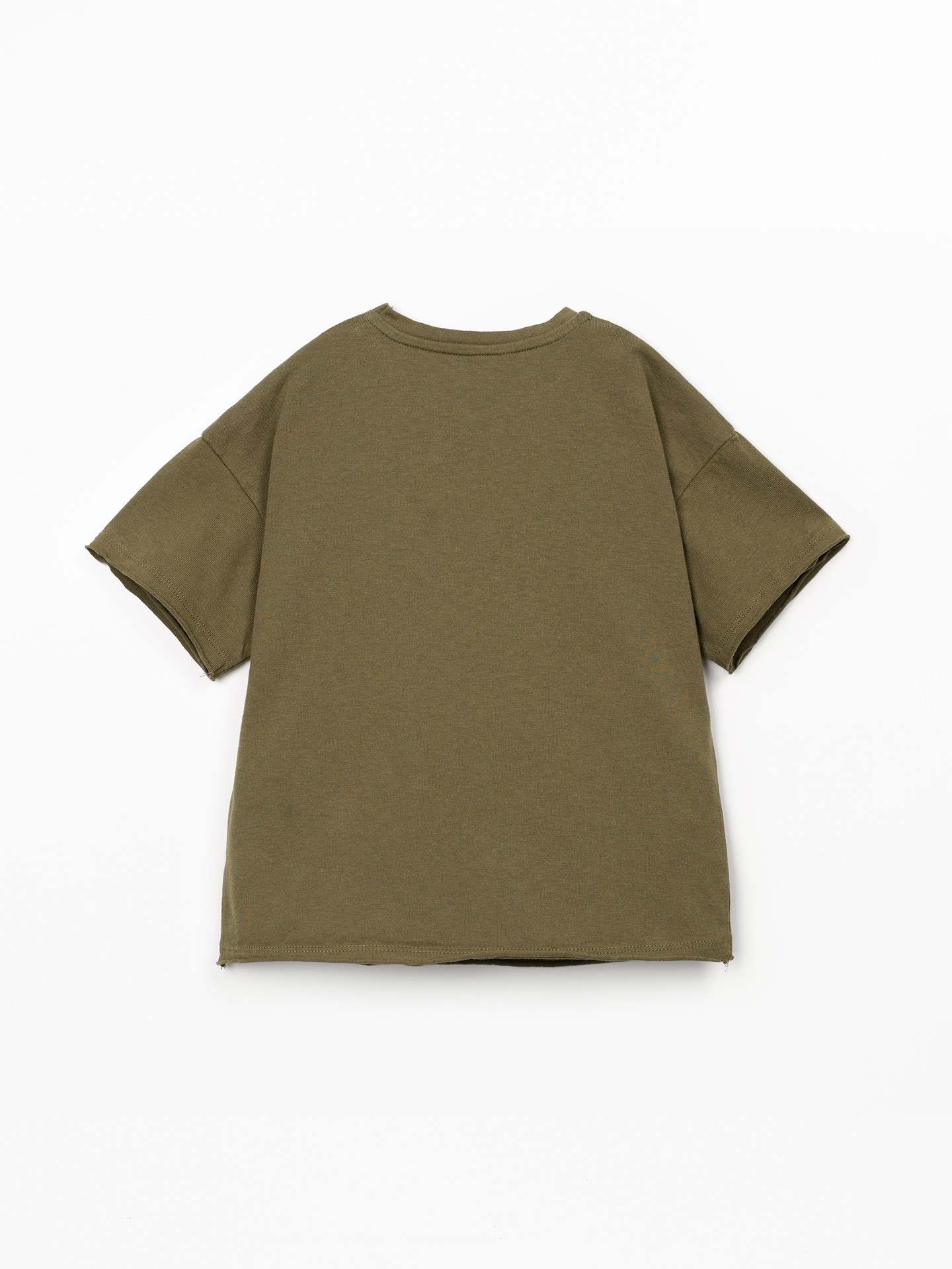 T-shirt com bolso no peito