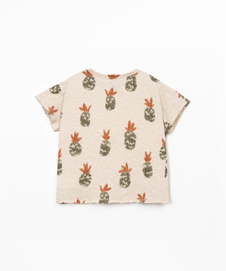 Camiseta con estampado de piñas