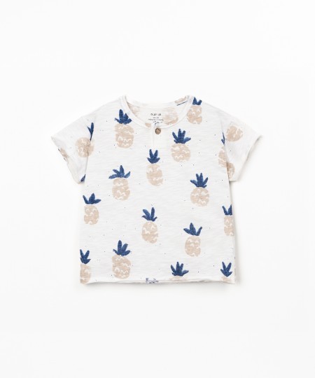 Camiseta con estampado de piñas