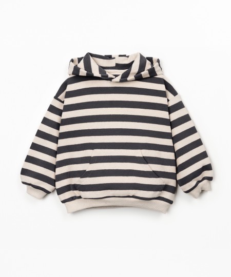 Sweat � rayures avec capuche