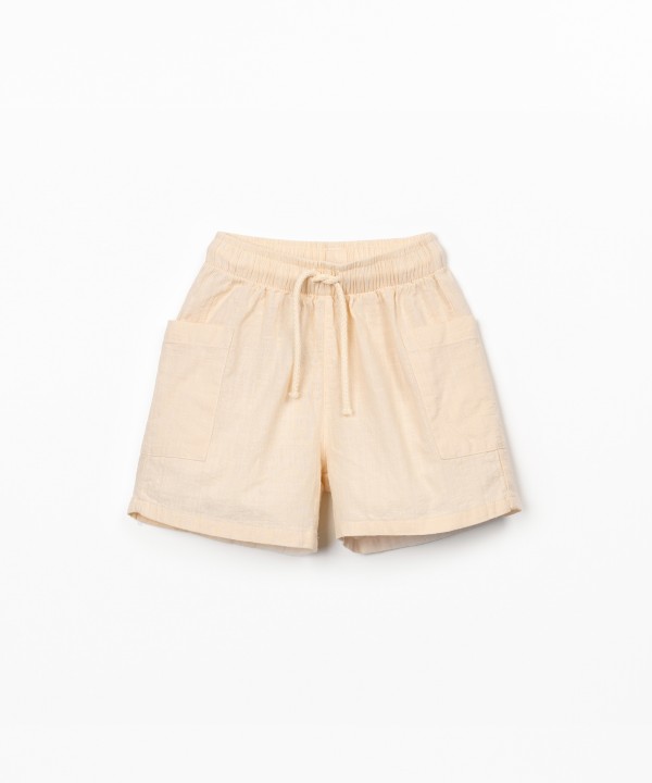 Pantaloncini in tessuto con cordino regolabile
