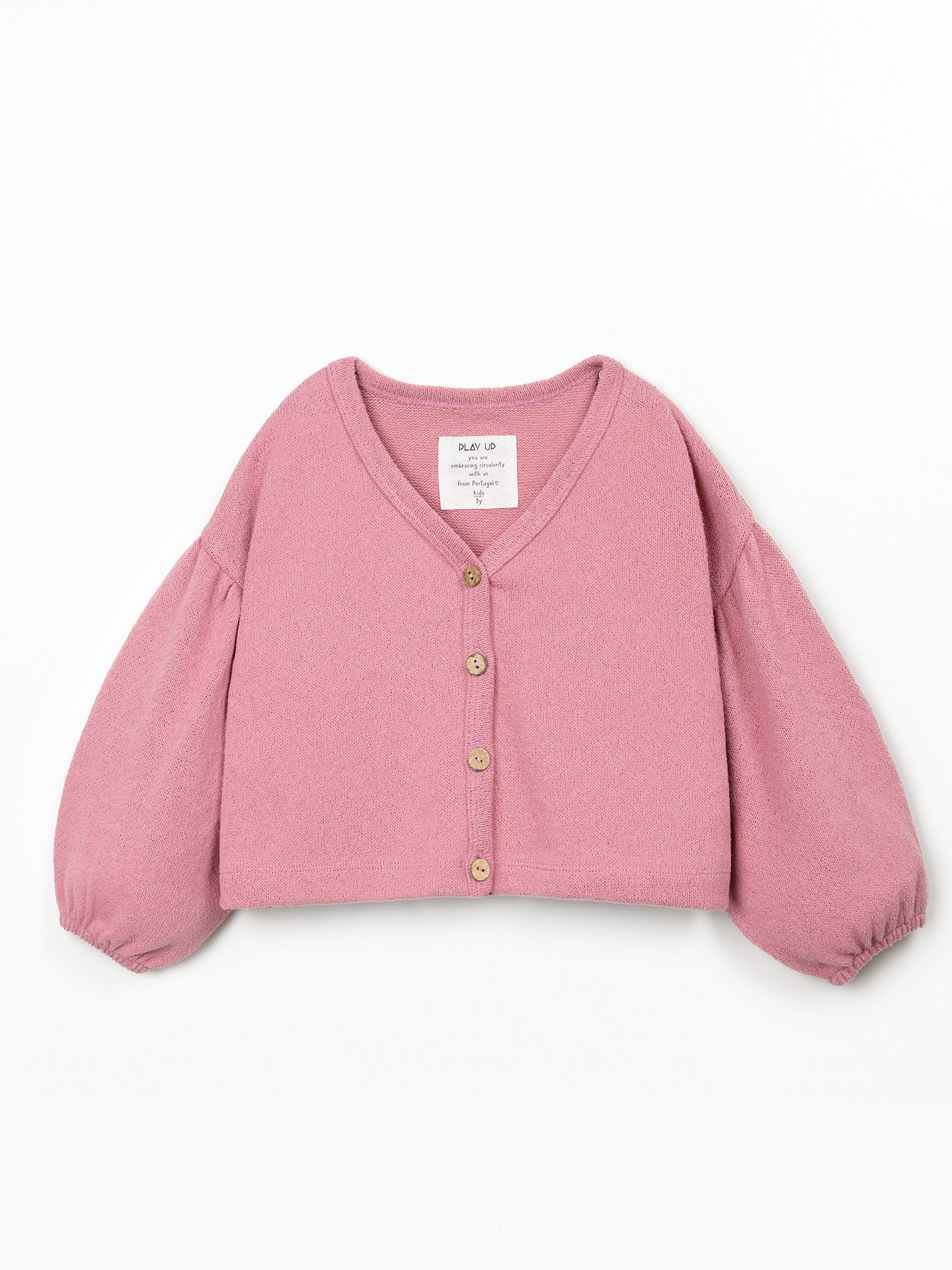 Knit cardigan with recycled fibers