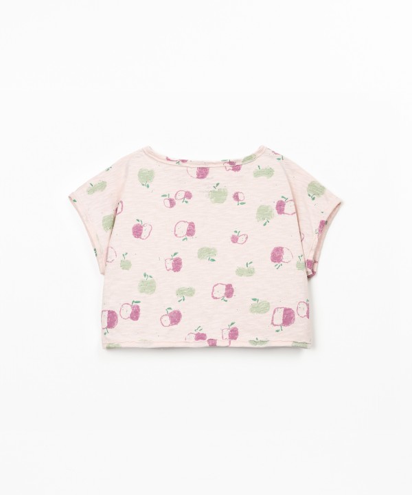 T-shirt con scollo ampio