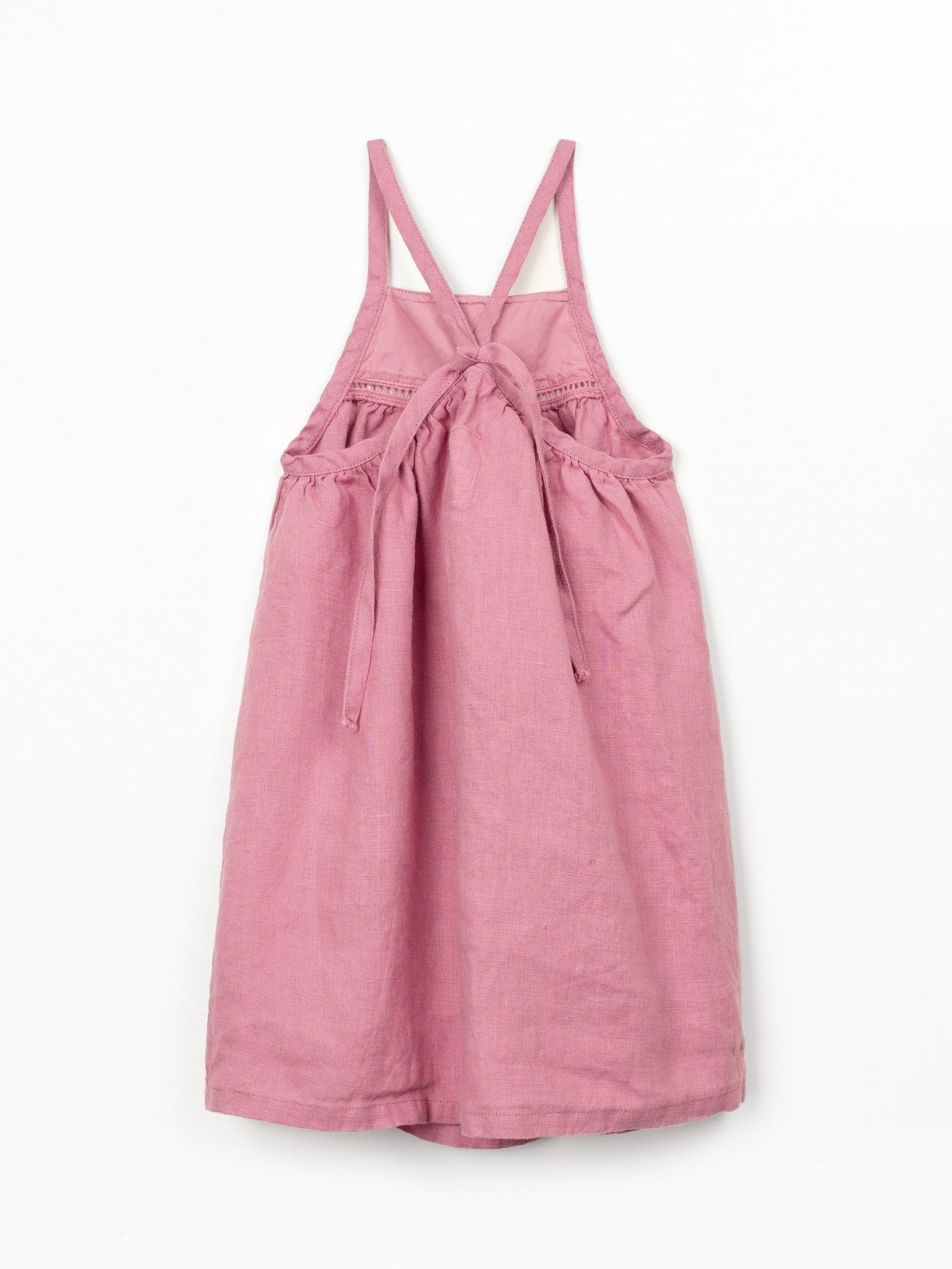 Vestido de tela de lino