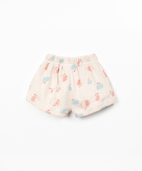 Pantaloncini con stampa di mele