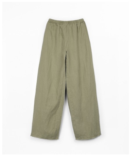 Calça em linho com cinto ajustável