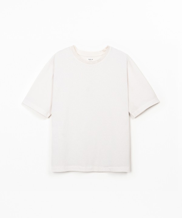 T-shirt em mistura de algod�o org�nico e reciclado