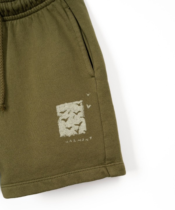 Pantaloncini con disegno sul davanti