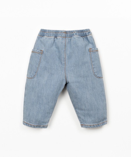 Pantalon en jean avec poches latérales