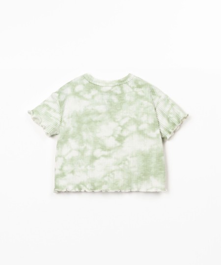 Camiseta con estampado tie dye