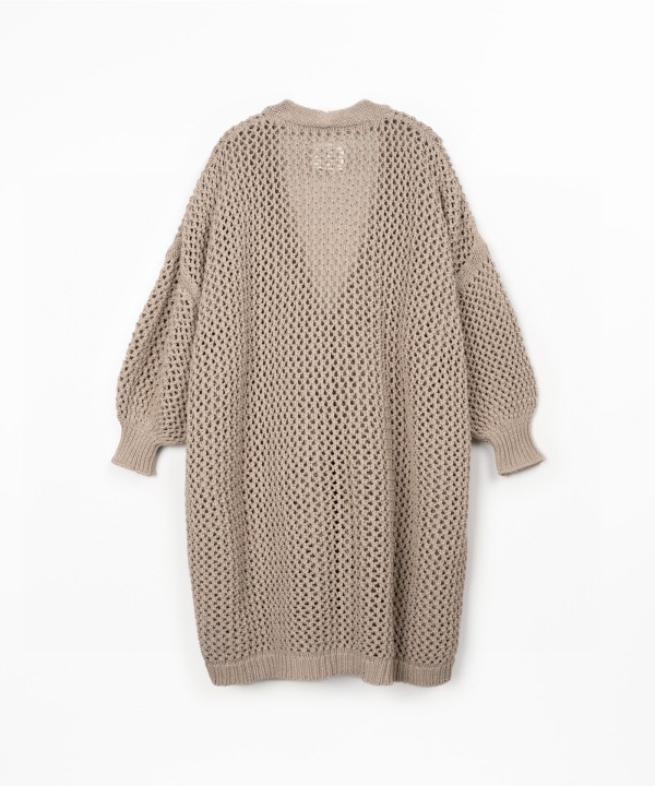 Knitted jacket with V-neck