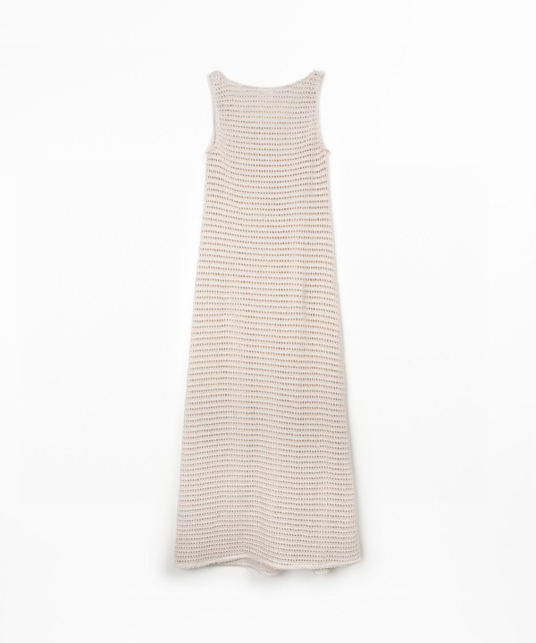 Vestido de malha com algodão reciclado