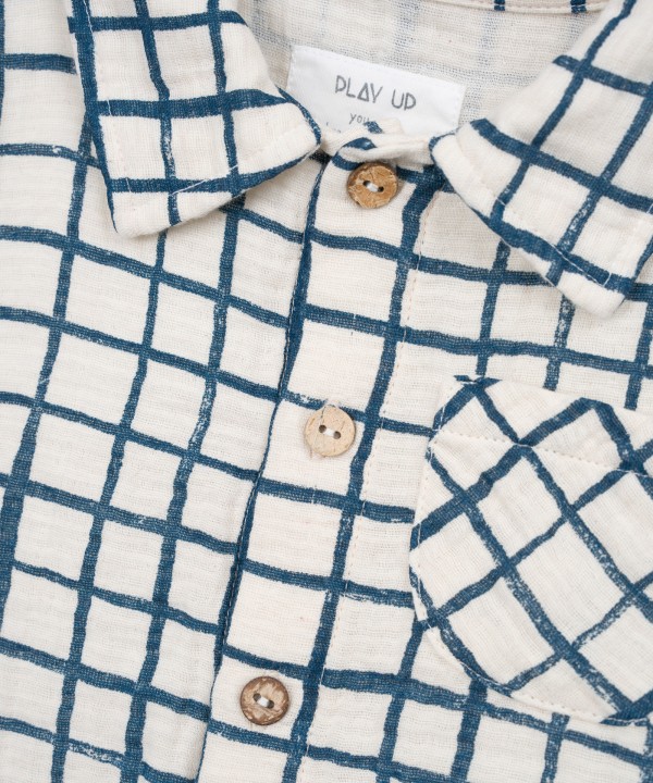 Checkered pattern fabric shirt