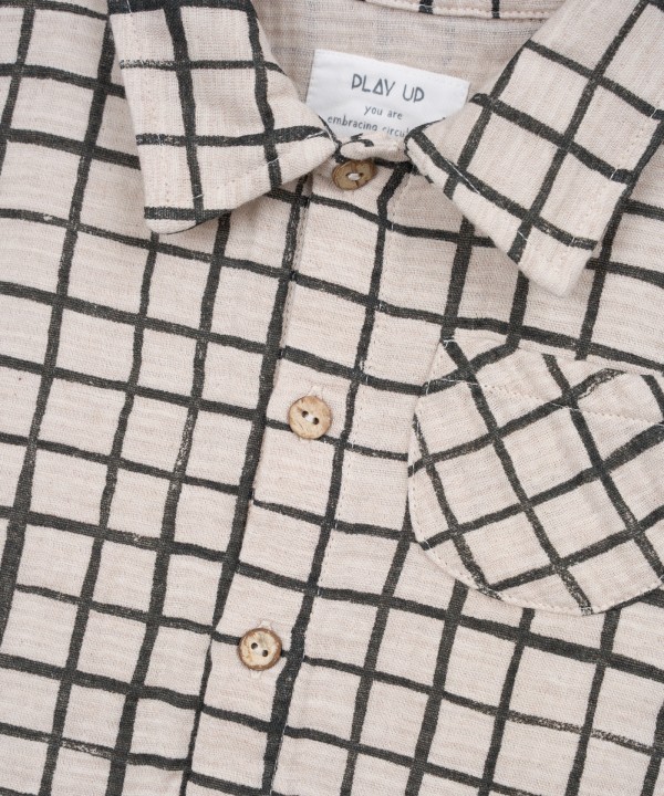 Checkered pattern fabric shirt