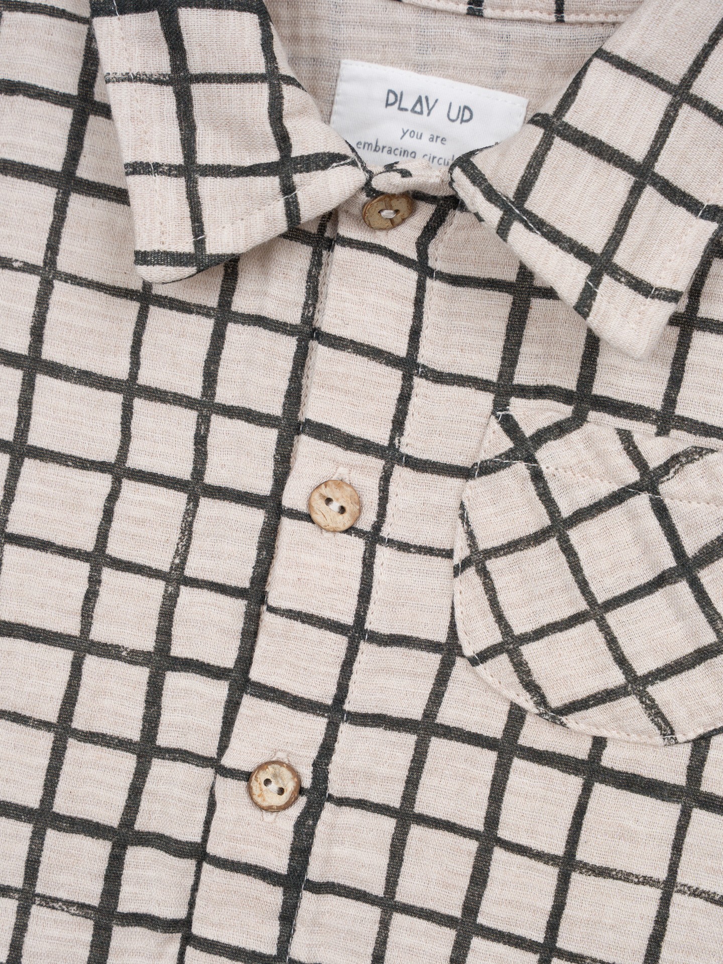 Chemise en tissu à motif à carreaux