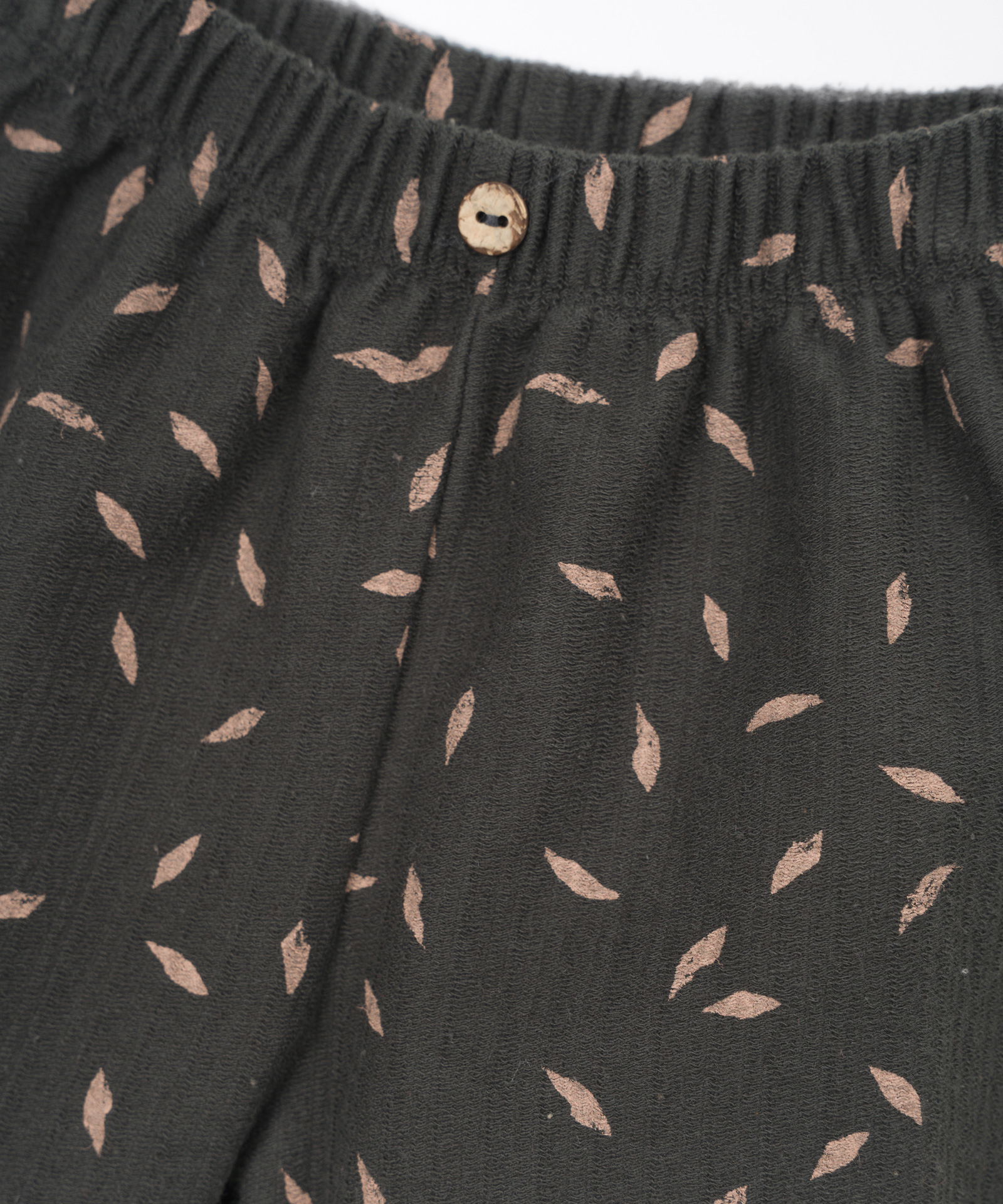Pantalones de punto con cintura elástica y estampado