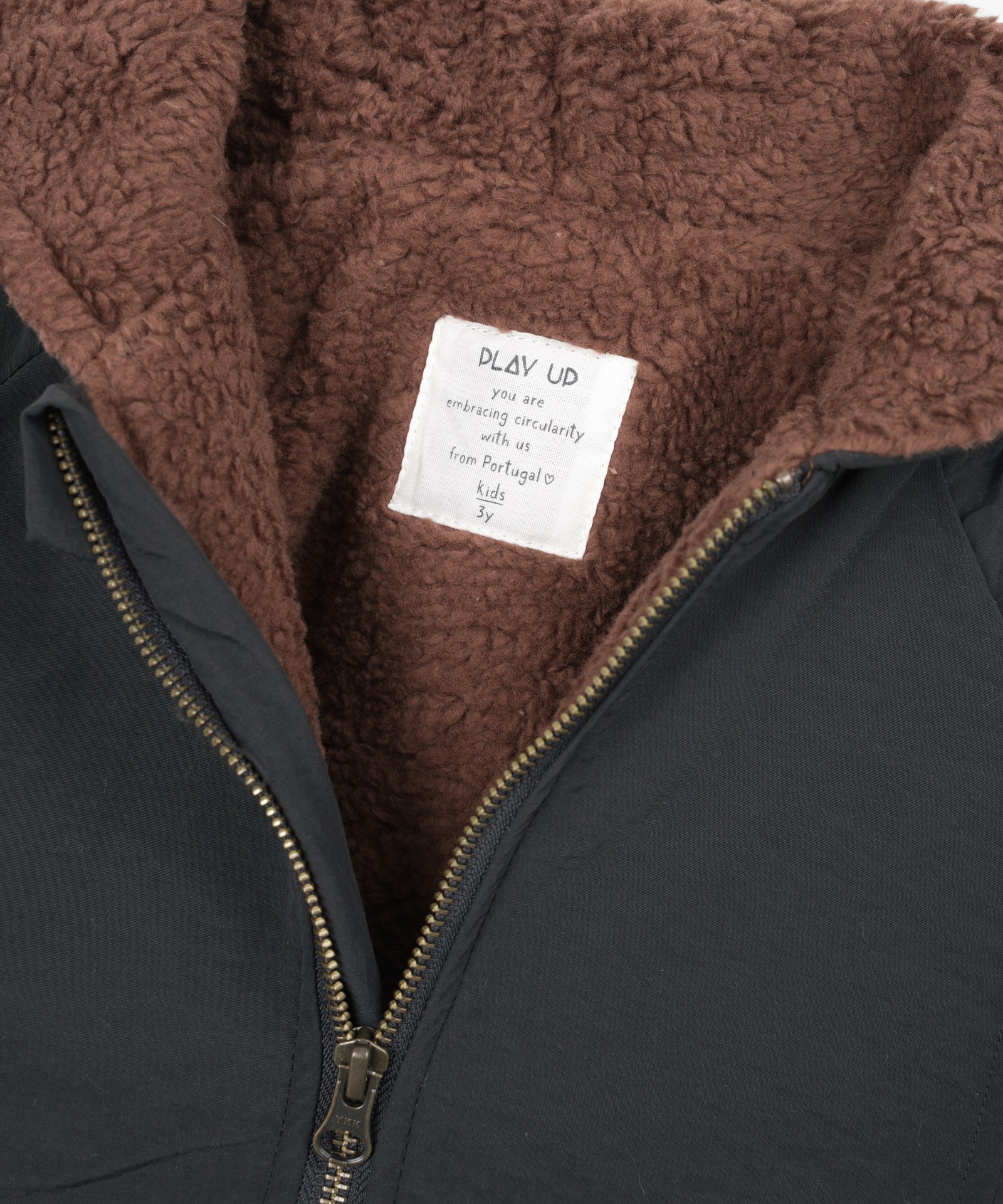 Manteau avec doublure en fourrure en coton biologique
