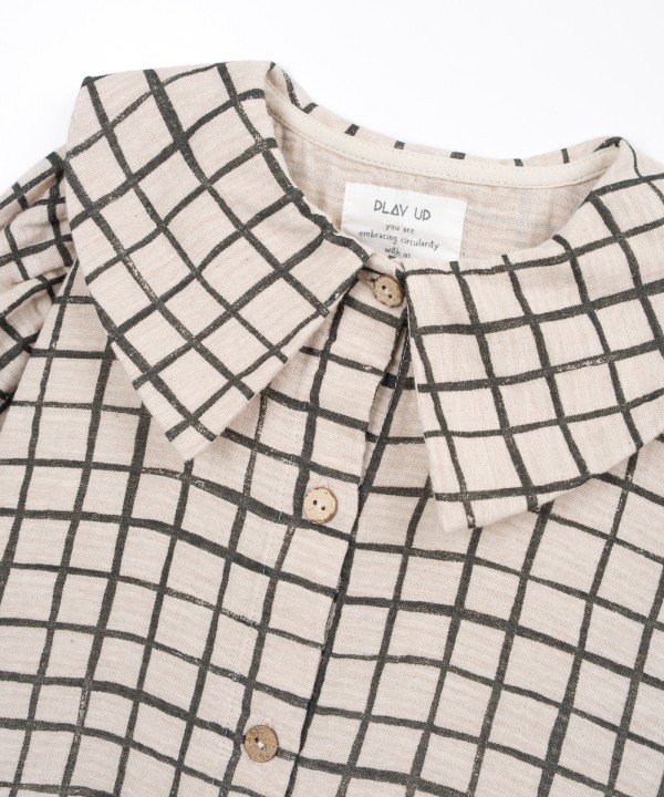 Woven blouse with check pattern