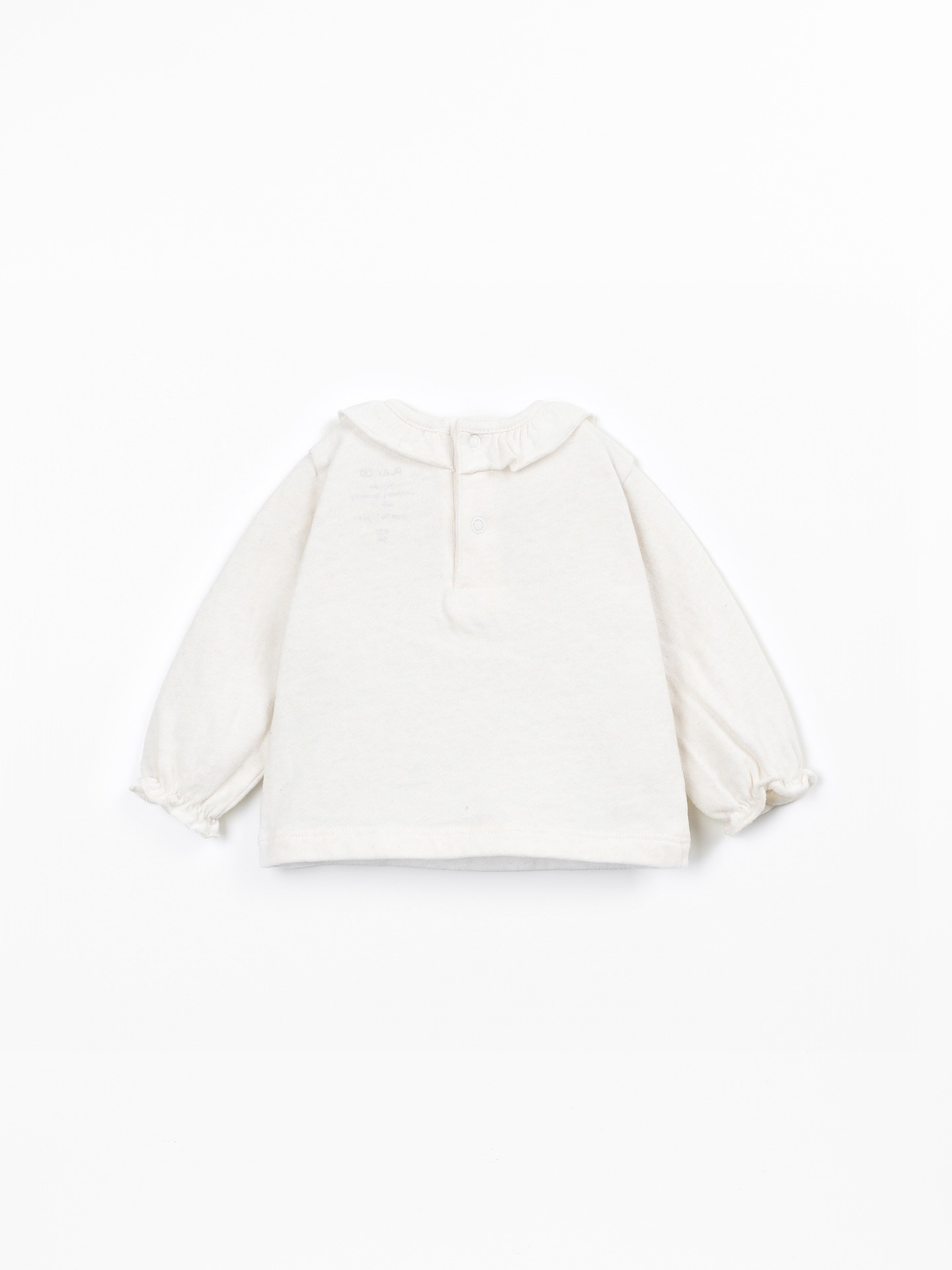 T-shirt with collar