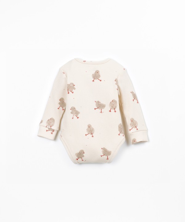 Body with chick print