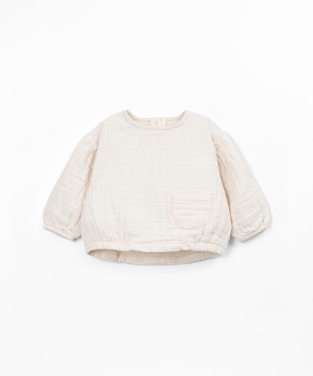 Blouse in cotton fabric
