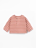 Knit sweater with a blend of natural fibers and recycled cotton Knit sweater with a blend of natural fibers and recycled cotton