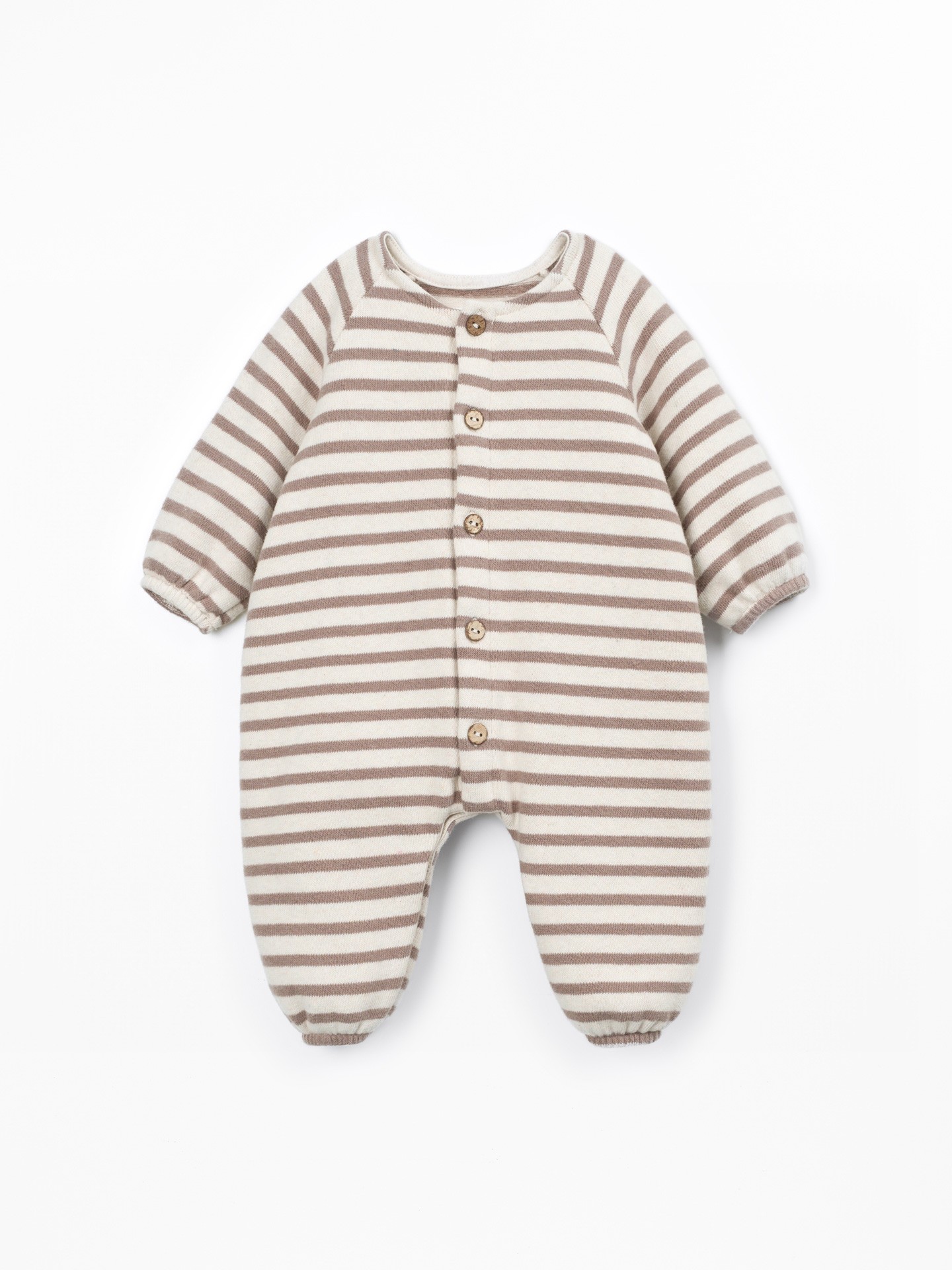 Knit jumpsuit with a mixture of natural and recycled fibers
