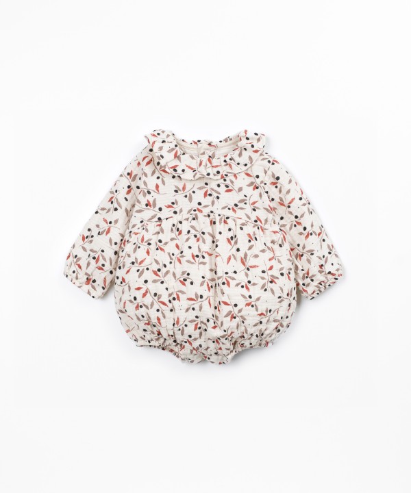 Fabric jumpsuit with collar