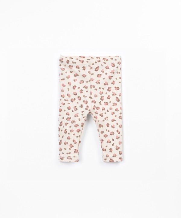 Jersey leggings with a blend of natural and recycled fibers