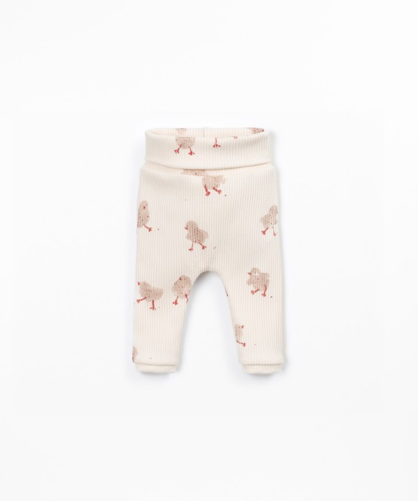 Leggings with chick print
