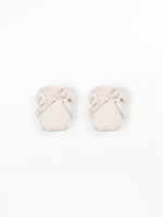 Knit shoes with ankle finish
