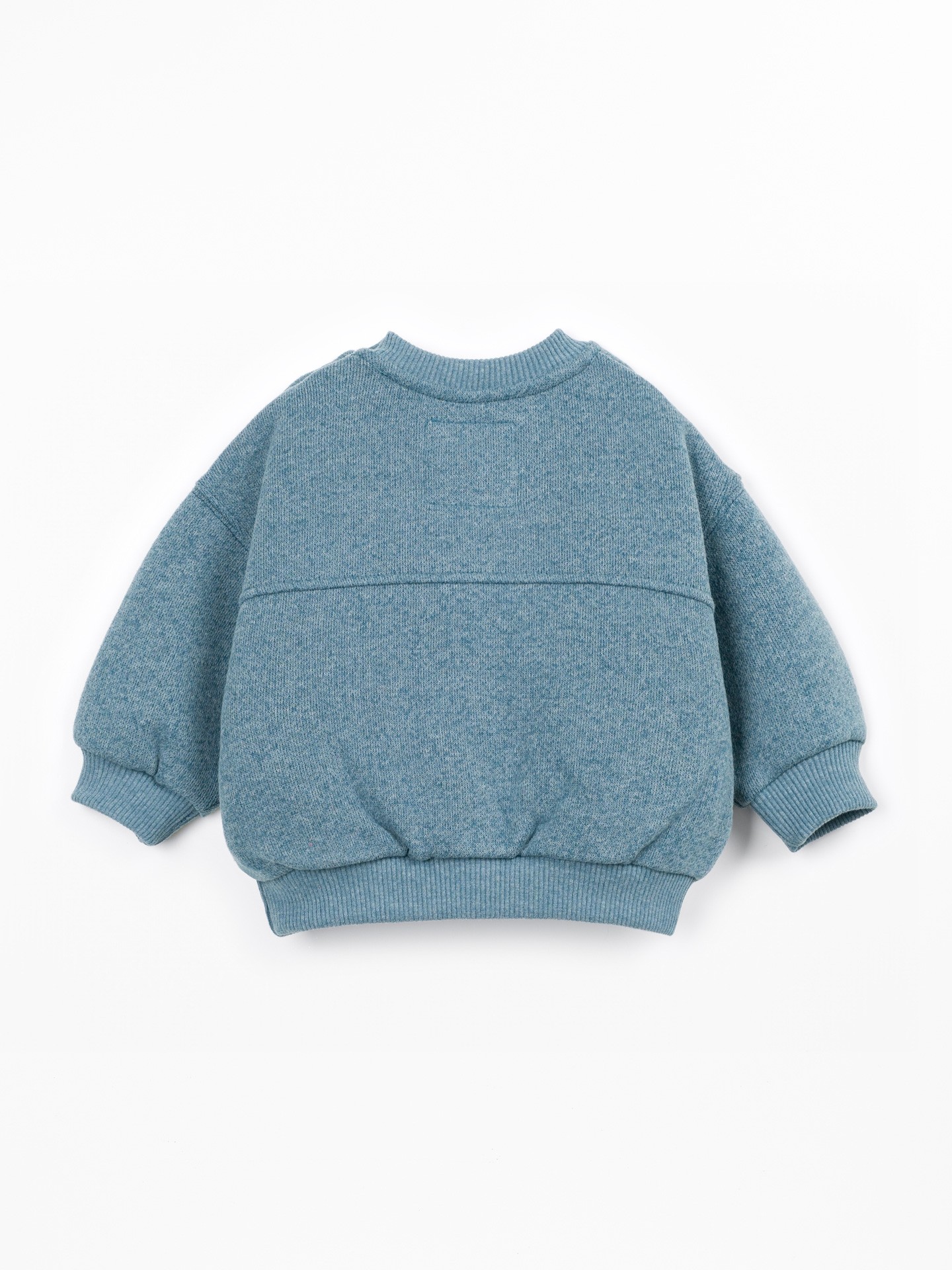 Knit sweater with recycled cotton