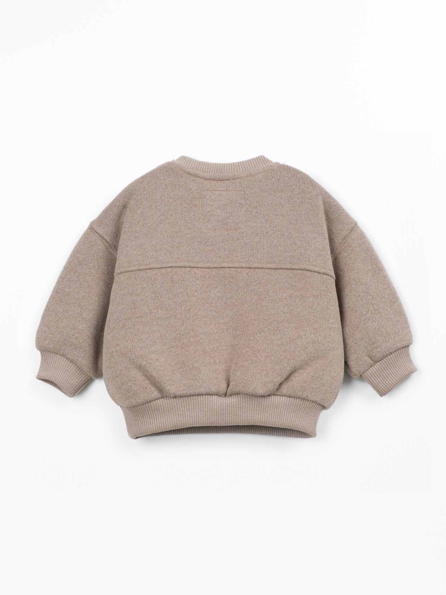 Knit sweater with recycled cotton