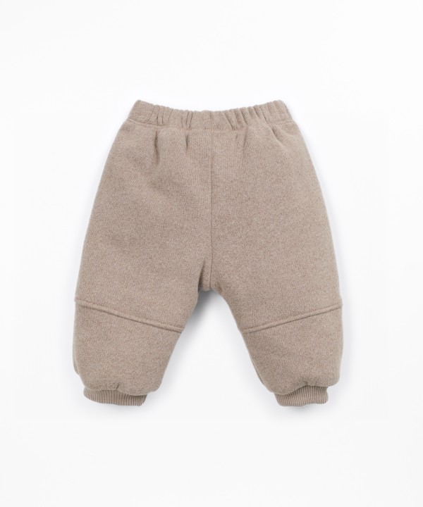 Jersey pants with recycled cotton